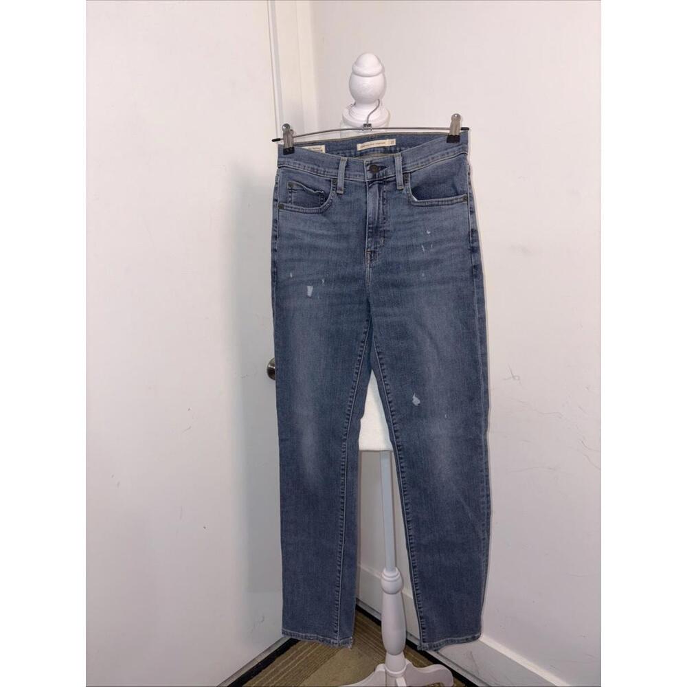 Levi’s High Rise Straight 724 Sz 27  Jeans‎